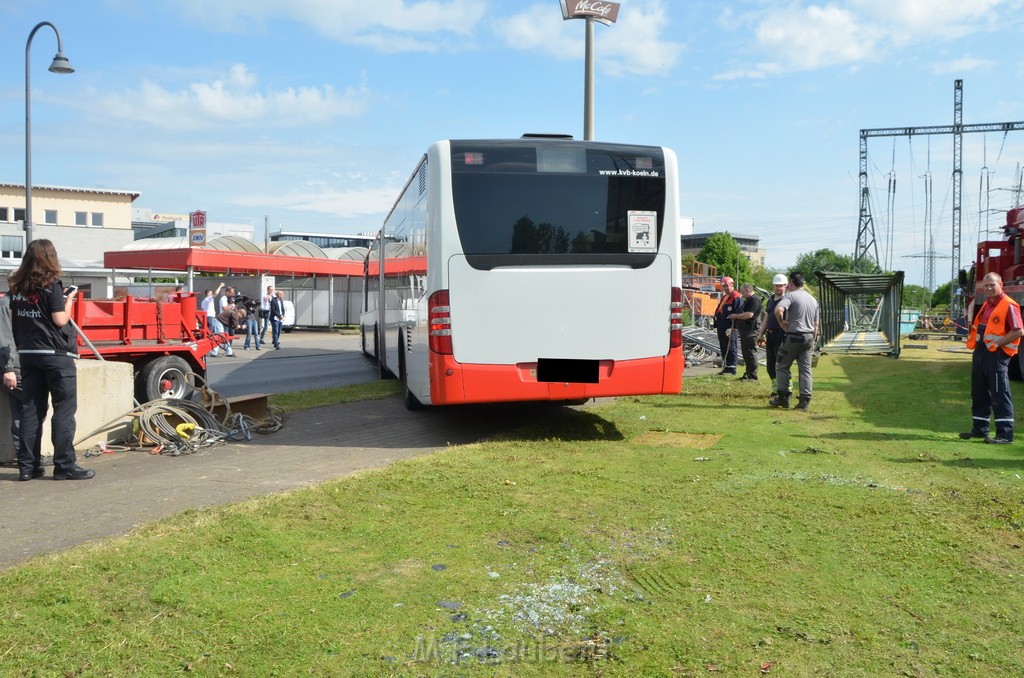 Endgueltige Bergung KVB Bus Koeln Porz P487.JPG - Miklos Laubert